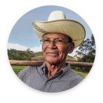 ecobeef-outfarm-farmer1